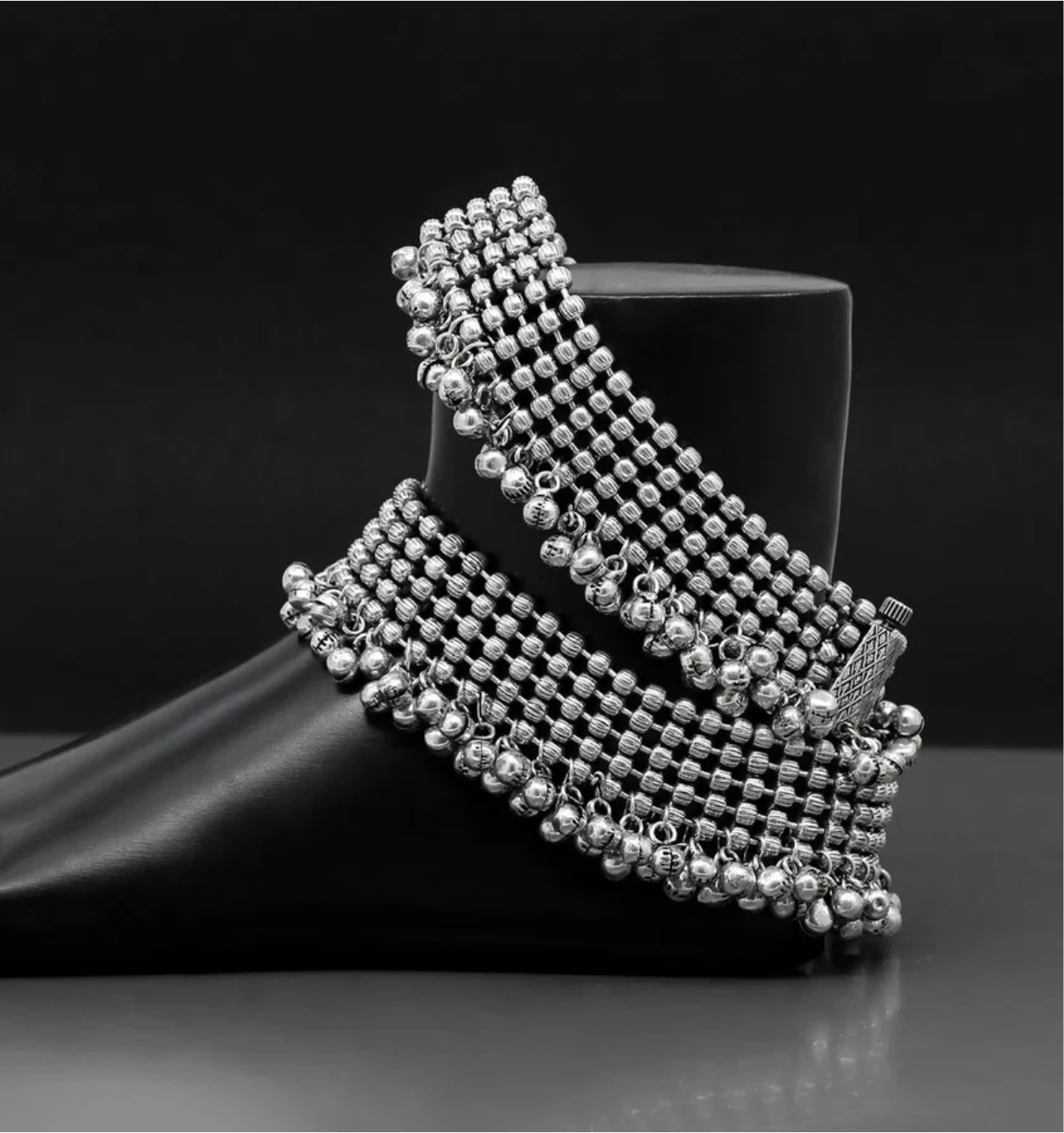 Silver Oxidized Anklet - 10115