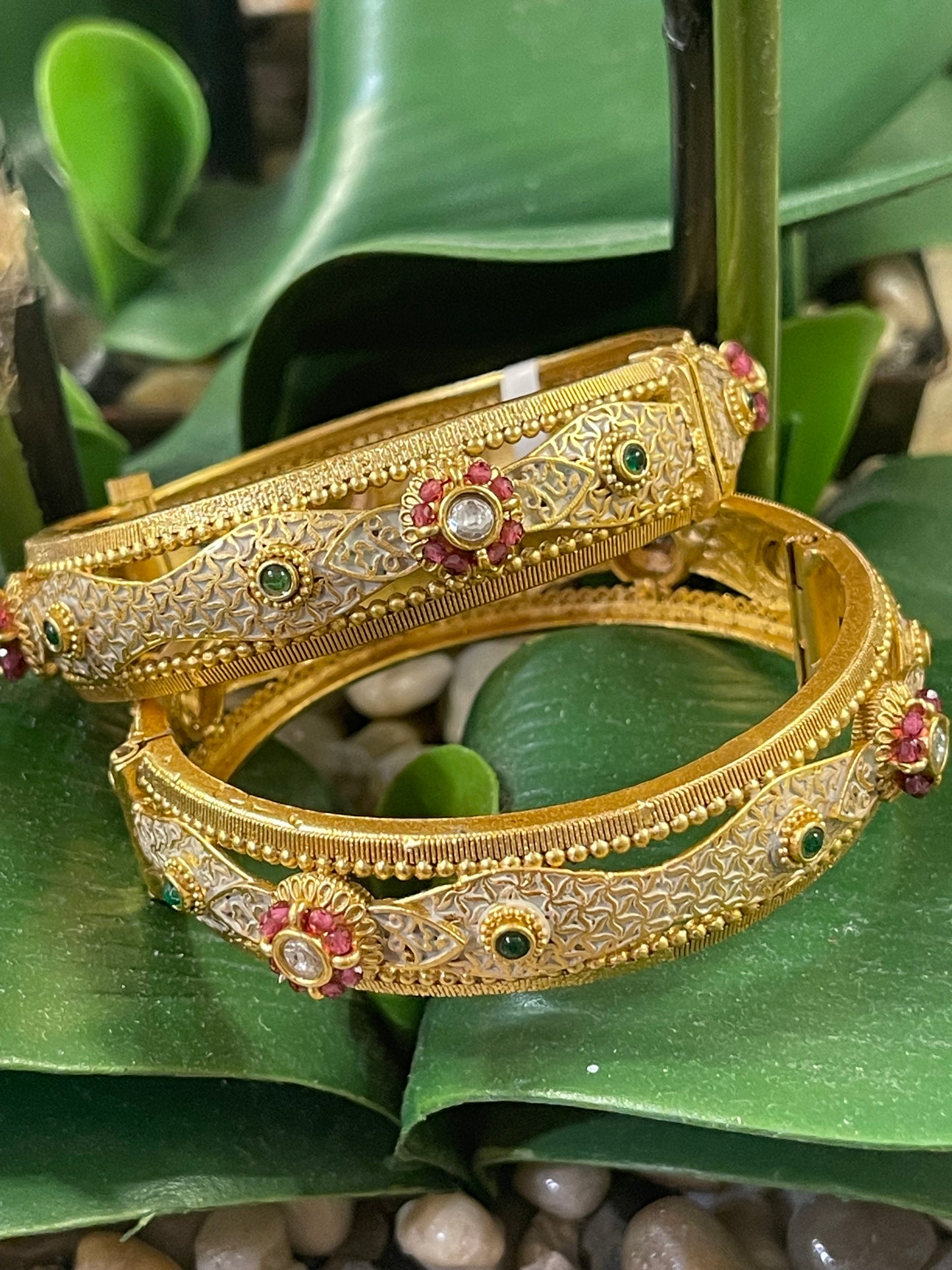 Meena Openable Bangles - 10118