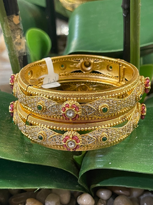 Meena Openable Bangles - 10118